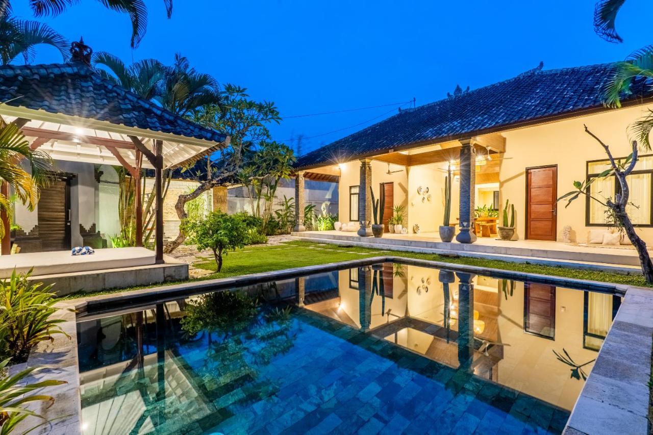Villa Damai Oasis In The Heart Of Seminyak エクステリア 写真